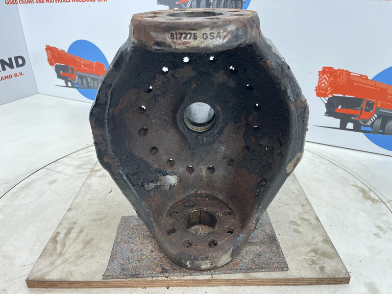 Faun ATF 45-3 Steering knuckle 16 holes axle 3 - Manga de eixo de Guindaste: foto 5 Faun ATF 45-3 Steering knuckle 16 holes axle 3 - Manga de eixo de Guindaste: foto 5