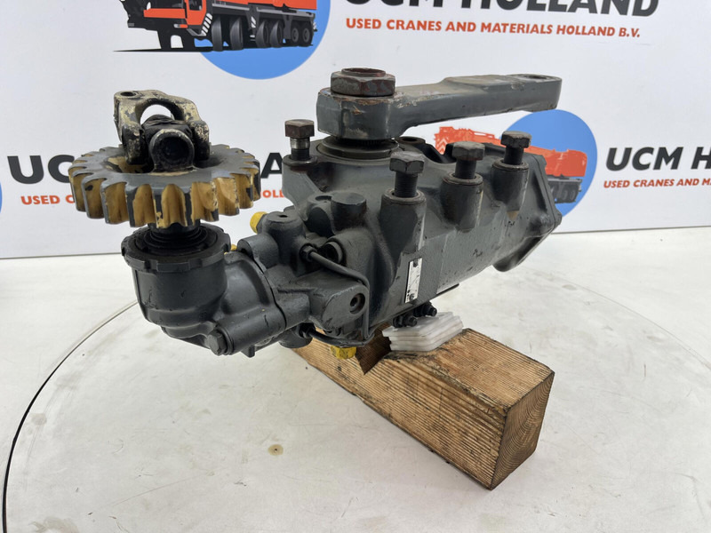 Grove GMK 2035 steering box - Coluna de direcção de Guindaste: foto 2 Grove GMK 2035 steering box - Coluna de direcção de Guindaste: foto 2