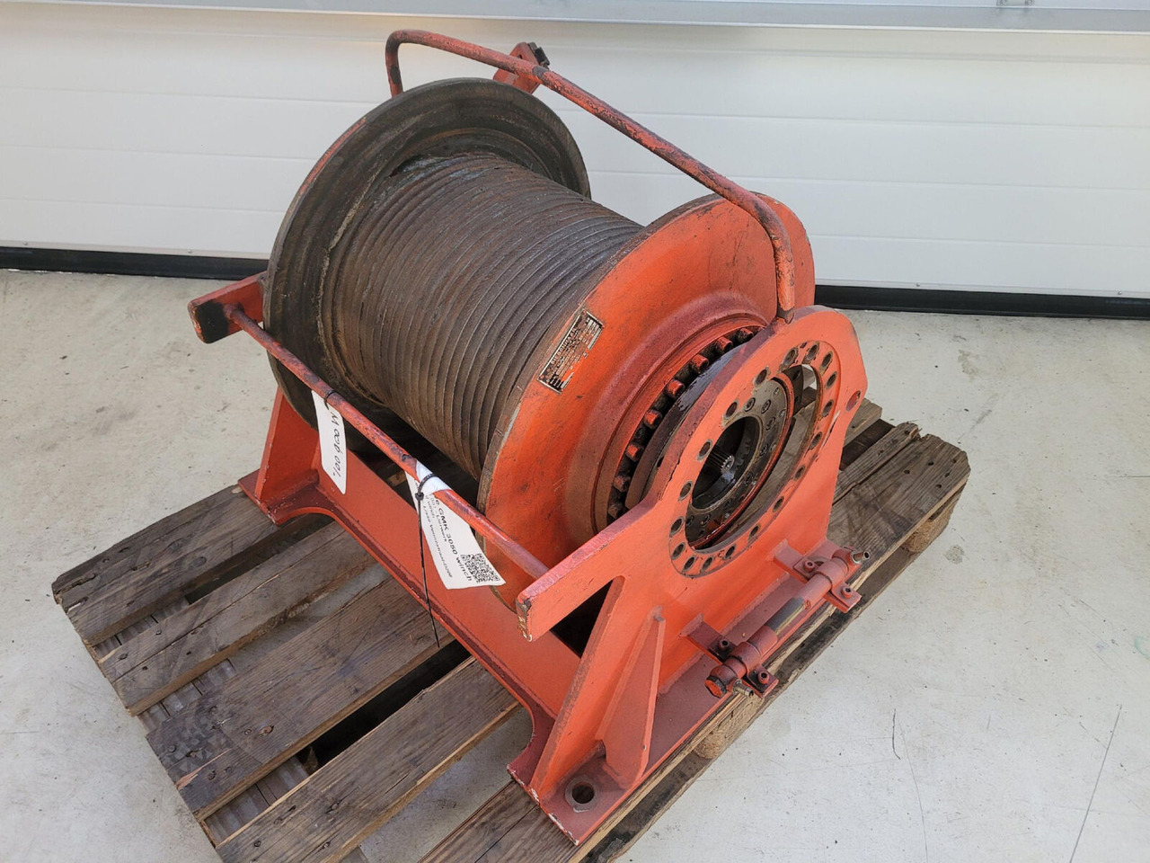 Grove GMK 3050 2nd winch - Molinete de Guindaste móvel: foto 4 Grove GMK 3050 2nd winch - Molinete de Guindaste móvel: foto 4