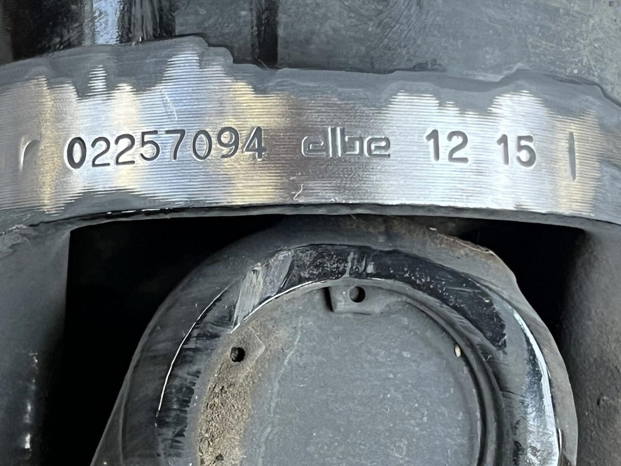 Grove GMK 6400 drive shaft axle 1 - Eixo cardan de Máquina de construção: foto 5 Grove GMK 6400 drive shaft axle 1 - Eixo cardan de Máquina de construção: foto 5