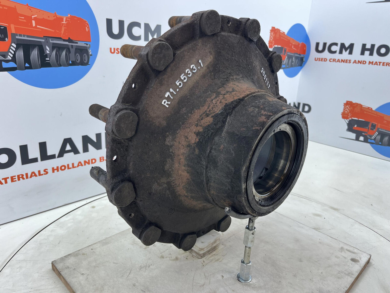 Grove GMK Megatrak wheel hub - Cubo de roda de Guindaste: foto 4 Grove GMK Megatrak wheel hub - Cubo de roda de Guindaste: foto 4