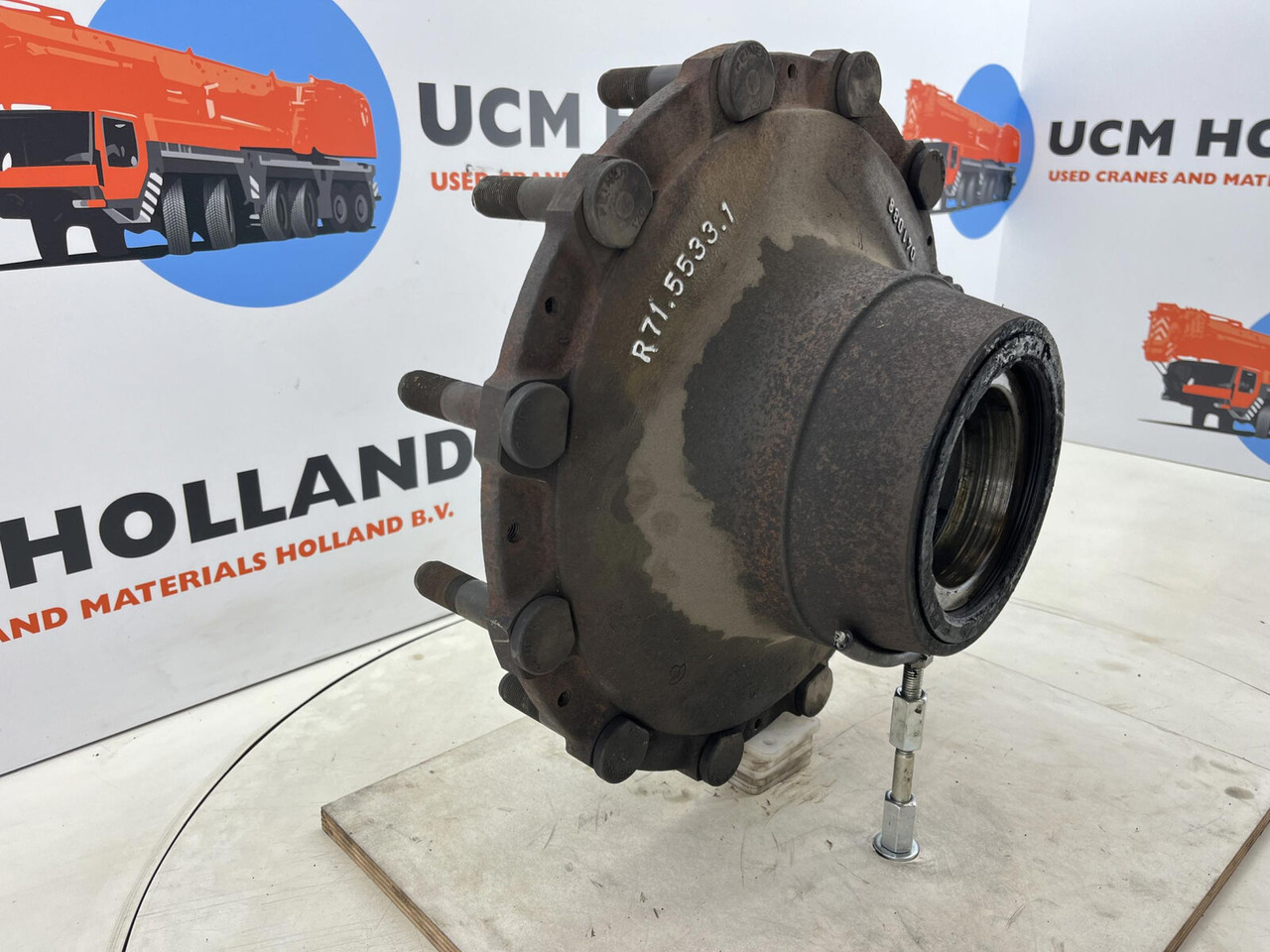 Grove GMK Megatrak wheel hub - Cubo de roda de Guindaste: foto 3 Grove GMK Megatrak wheel hub - Cubo de roda de Guindaste: foto 3