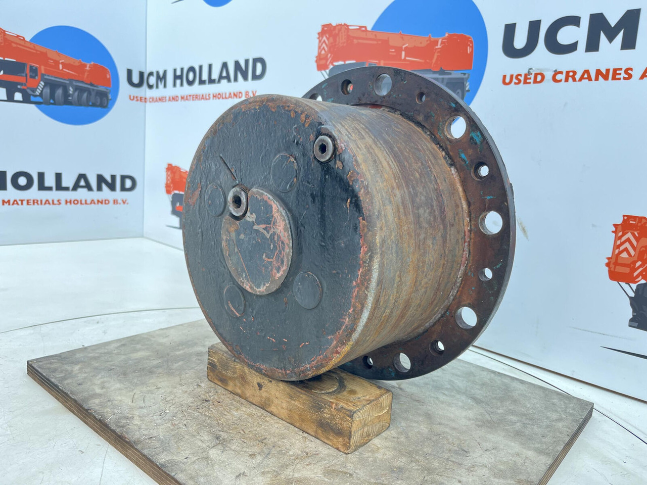 Kessler planetary gear 22-25-74-40-4pl-H172-46 - Comando final de Guindaste: foto 2 Kessler planetary gear 22-25-74-40-4pl-H172-46 - Comando final de Guindaste: foto 2