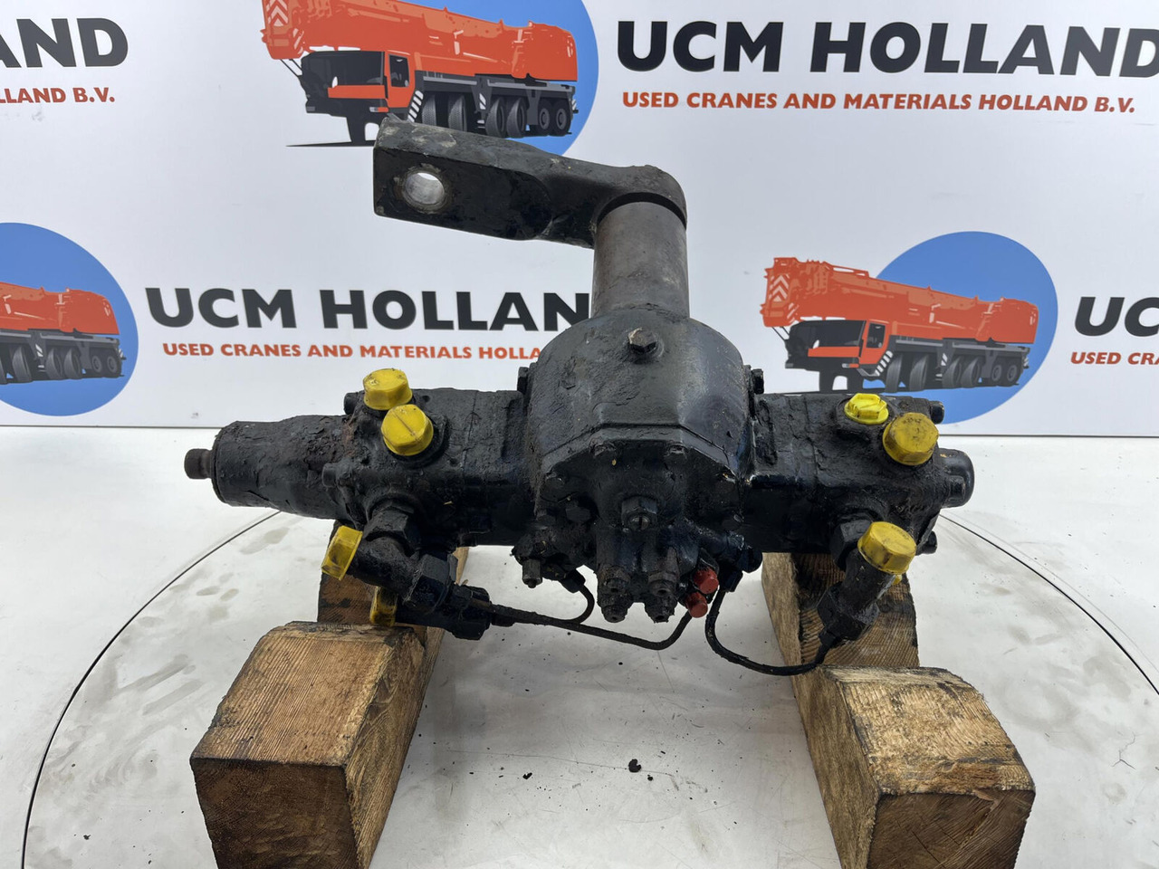 Liebherr LT 1160 steering box - Caixa de direção de Guindaste móvel: foto 3 Liebherr LT 1160 steering box - Caixa de direção de Guindaste móvel: foto 3