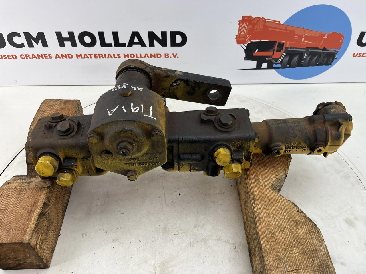 Liebherr LTM 1050-1 steering box - Caixa de direção de Guindaste móvel: foto 5 Liebherr LTM 1050-1 steering box - Caixa de direção de Guindaste móvel: foto 5
