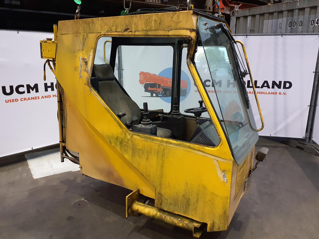 Liebherr LTM 1050 upper cabine - Cabine de Guindaste: foto 3 Liebherr LTM 1050 upper cabine - Cabine de Guindaste: foto 3