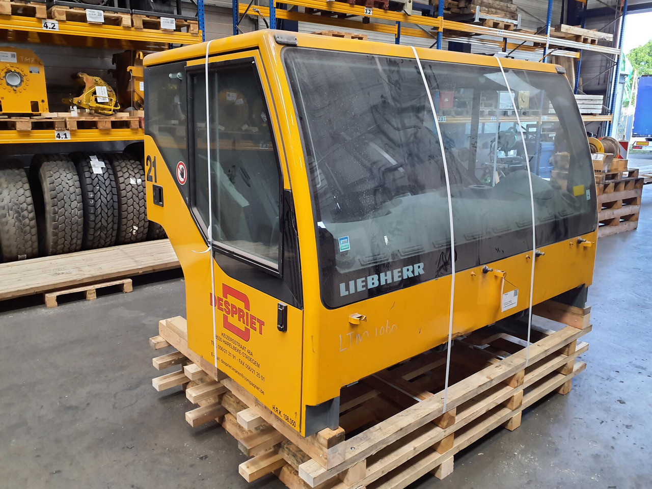 Liebherr LTM 1060-2 lower cabin - Cabine de Guindaste móvel: foto 3 Liebherr LTM 1060-2 lower cabin - Cabine de Guindaste móvel: foto 3
