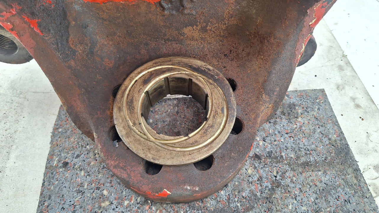 Manga de eixo de Guindaste móvel Liebherr LTM 1060 Steering knuckle axle 1: foto 8 Manga de eixo de Guindaste móvel Liebherr LTM 1060 Steering knuckle axle 1: foto 8