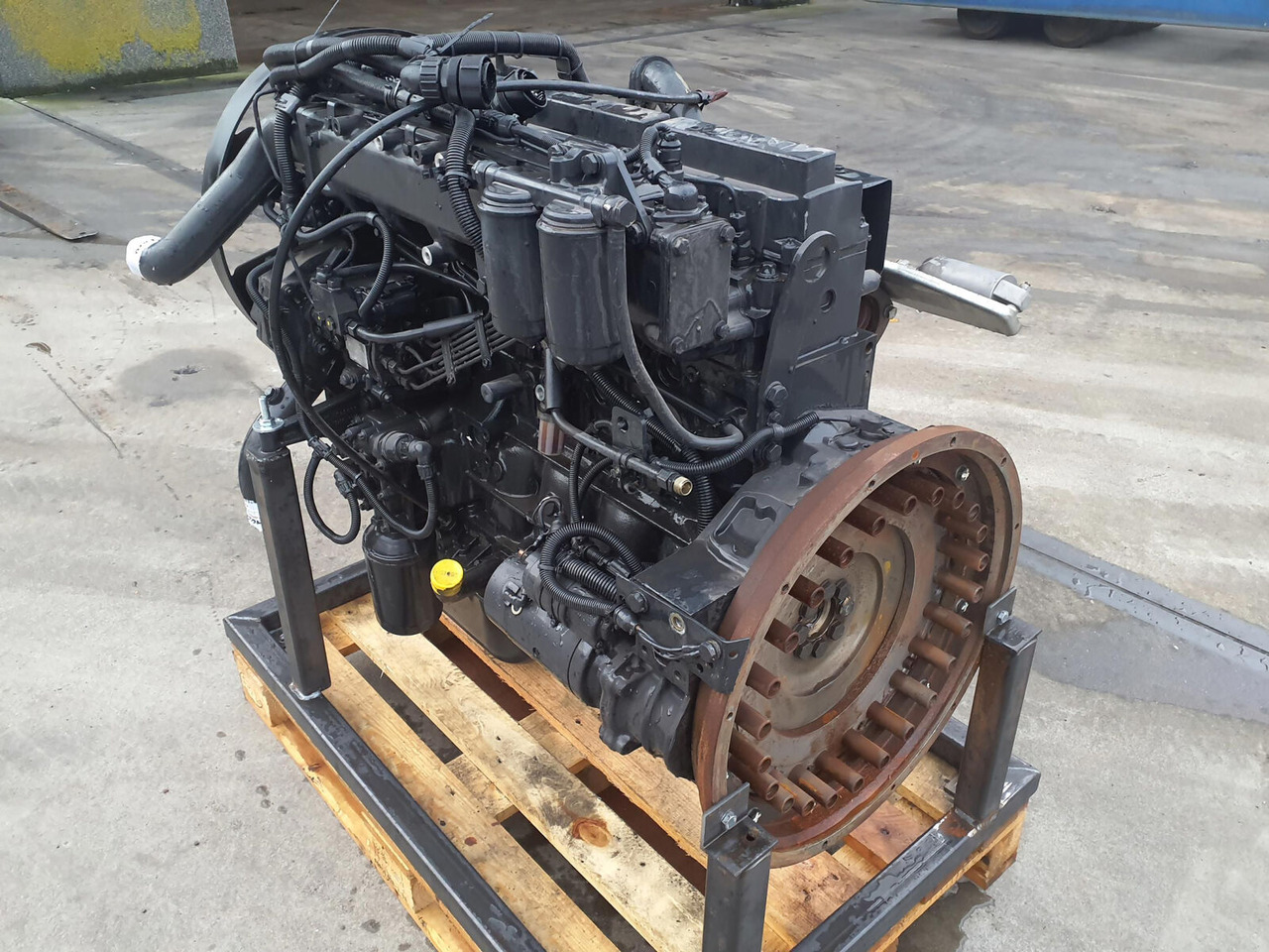 MAN Compact truck CT2 engine MAN D0836/LF01 - Motor de Guindaste móvel: foto 3 MAN Compact truck CT2 engine MAN D0836/LF01 - Motor de Guindaste móvel: foto 3