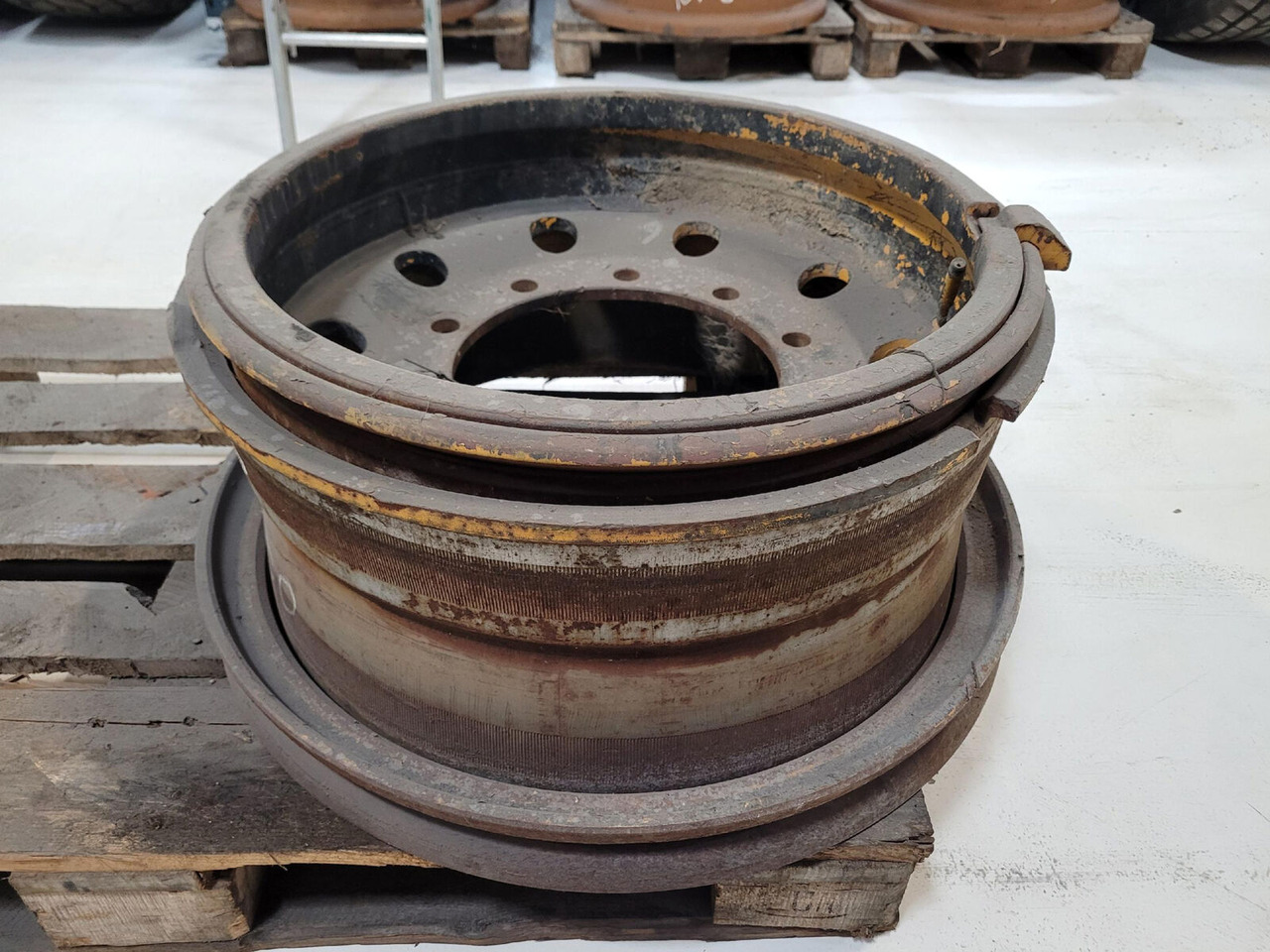 Rim 445/95R25 10 14.5 5p - Jante de Guindaste: foto 2 Rim 445/95R25 10 14.5 5p - Jante de Guindaste: foto 2