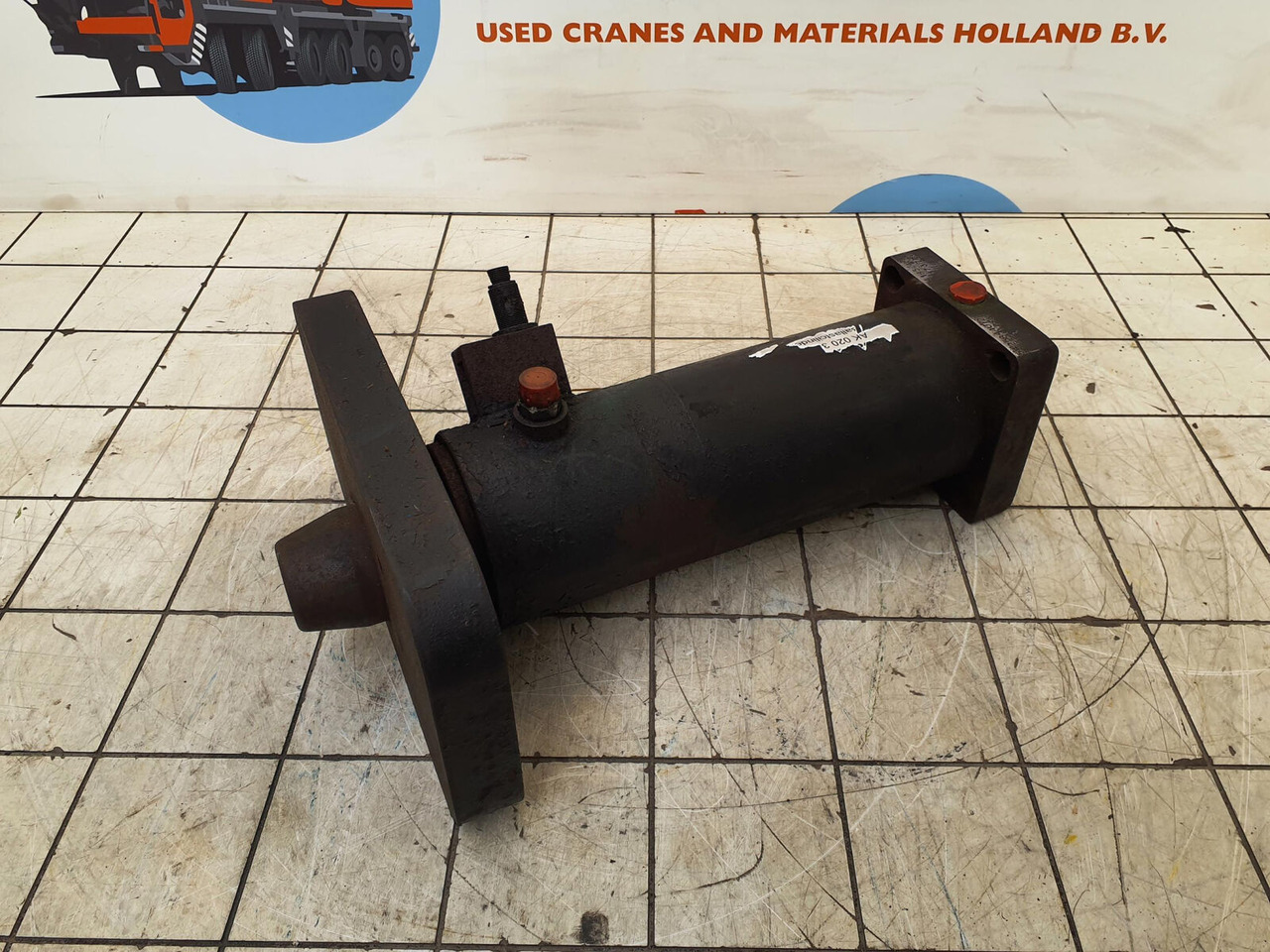 Terex AC 155 counterweight lift cylinder - Cilindro hidráulico de Guindaste móvel: foto 2 Terex AC 155 counterweight lift cylinder - Cilindro hidráulico de Guindaste móvel: foto 2