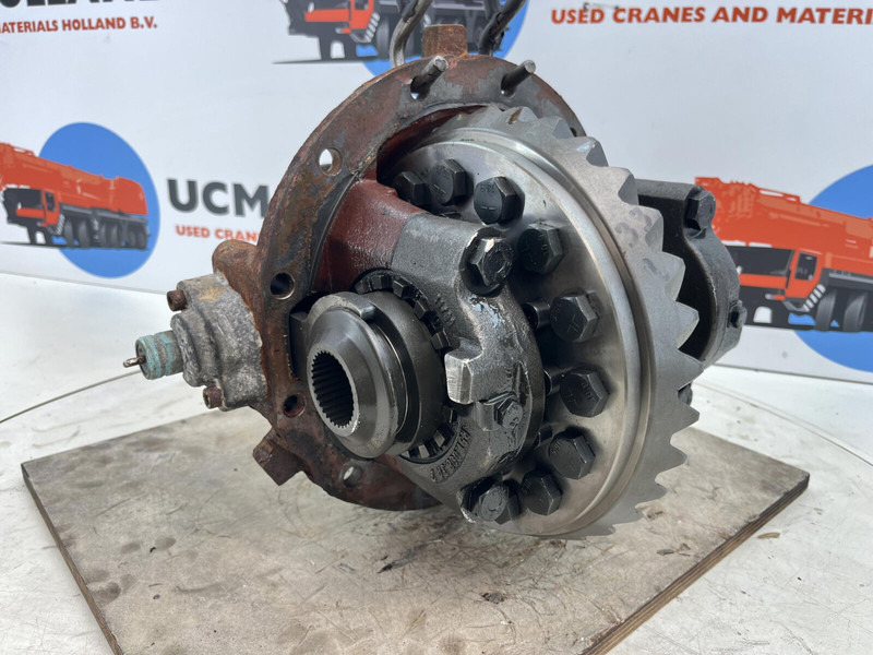 Terex AC 25 end differential 18x33 axle 1 - Diferencial de Guindaste: foto 1 Terex AC 25 end differential 18x33 axle 1 - Diferencial de Guindaste: foto 1