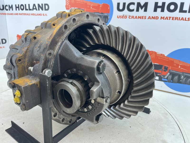 Terex AC 265 drive through diff 14x34 axle 2 - Diferencial de Guindaste: foto 1 Terex AC 265 drive through diff 14x34 axle 2 - Diferencial de Guindaste: foto 1