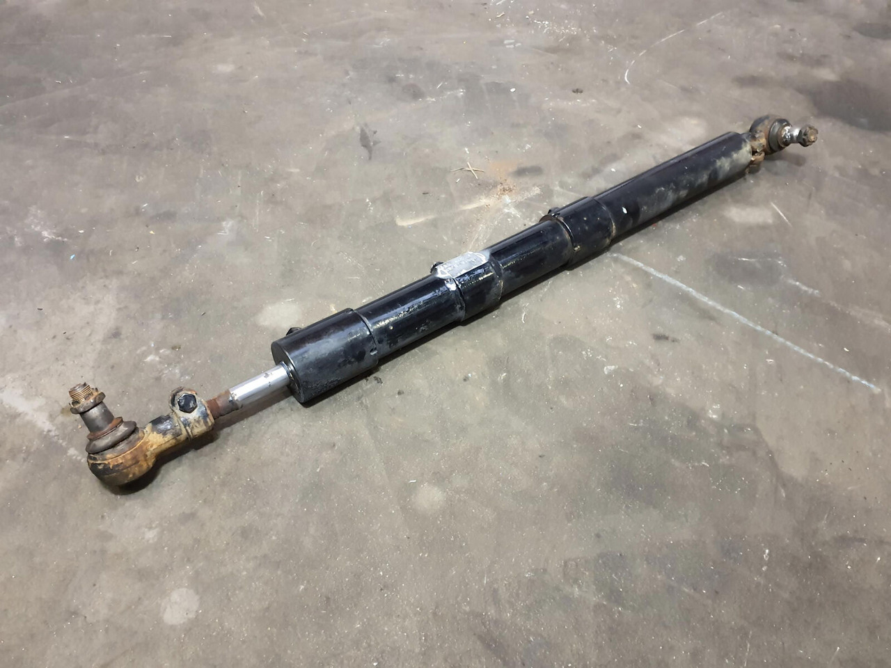 Terex AC 700 Steering Cylinder alxe 8 and 9 - Cilindro hidráulico de Guindaste: foto 2 Terex AC 700 Steering Cylinder alxe 8 and 9 - Cilindro hidráulico de Guindaste: foto 2