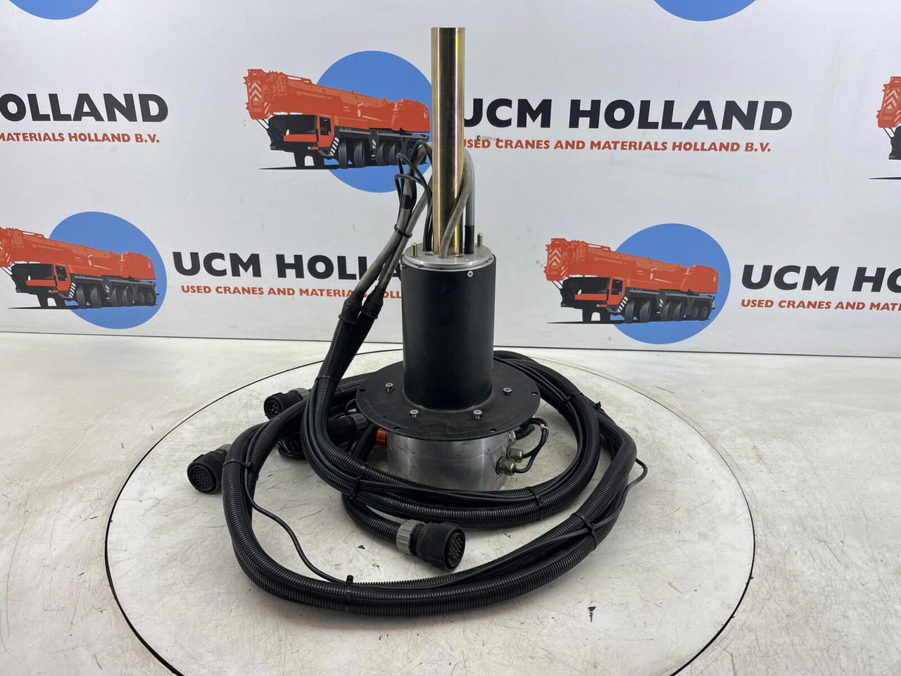 Terex AC slip ring assy - Sistema elétrico de Guindaste: foto 3 Terex AC slip ring assy - Sistema elétrico de Guindaste: foto 3