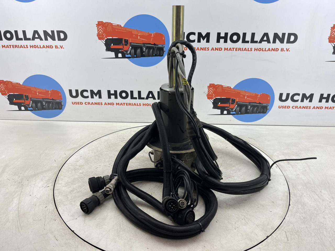 Terex AC slip ring assy - Sistema elétrico de Guindaste: foto 2 Terex AC slip ring assy - Sistema elétrico de Guindaste: foto 2