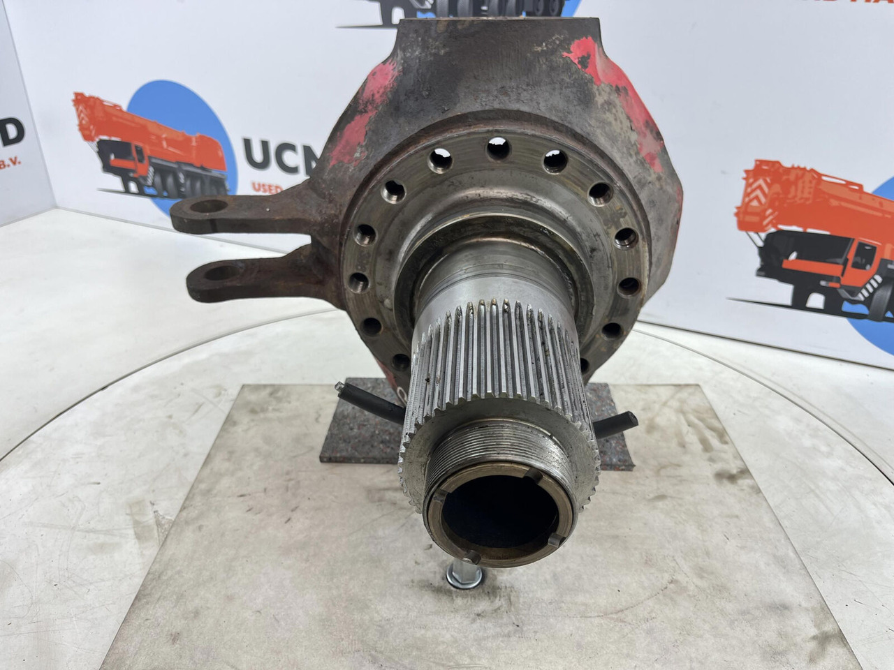Terex Demag AC35 Steering knuckle 16 holes axle 2 right - Manga de eixo de Guindaste móvel: foto 2 Terex Demag AC35 Steering knuckle 16 holes axle 2 right - Manga de eixo de Guindaste móvel: foto 2