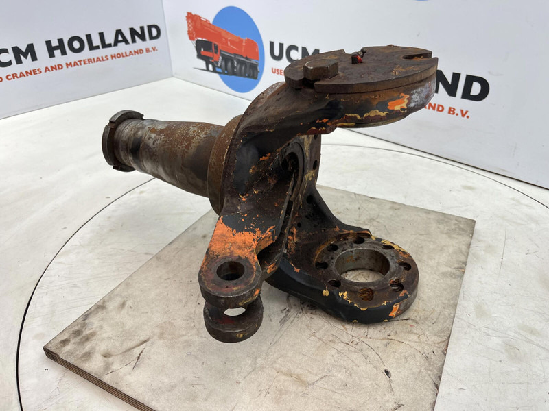 Terex HC 340 Steering knuckle 12 holes axle 1 - Manga de eixo de Guindaste: foto 4 Terex HC 340 Steering knuckle 12 holes axle 1 - Manga de eixo de Guindaste: foto 4