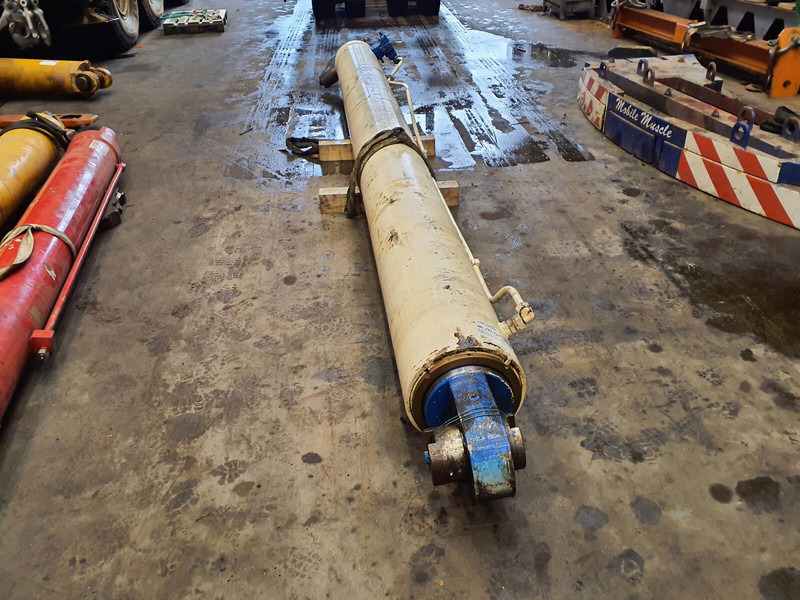 Terex HC 340 boom cylinder - Cilindro hidráulico de Guindaste: foto 3 Terex HC 340 boom cylinder - Cilindro hidráulico de Guindaste: foto 3