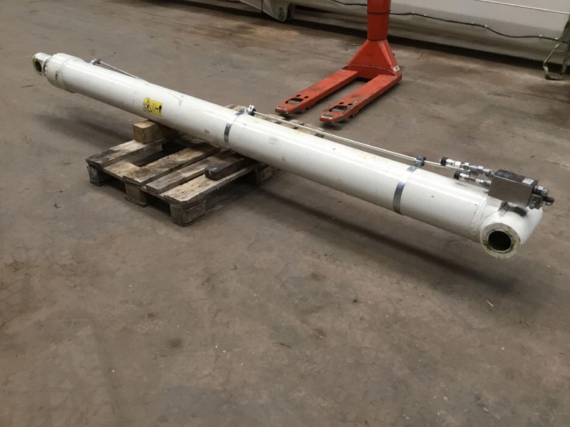 Terex Terex AC 40L-2 Boom cylinder - Cilindro hidráulico de Guindaste: foto 2 Terex Terex AC 40L-2 Boom cylinder - Cilindro hidráulico de Guindaste: foto 2