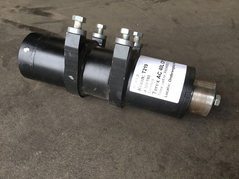Terex Terex AC 40L Counterweight cylinder - Cilindro hidráulico de Guindaste: foto 1 Terex Terex AC 40L Counterweight cylinder - Cilindro hidráulico de Guindaste: foto 1