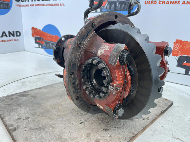 ZF LT 1055 end differential 14x29 - Diferencial de Guindaste: foto 1 ZF LT 1055 end differential 14x29 - Diferencial de Guindaste: foto 1
