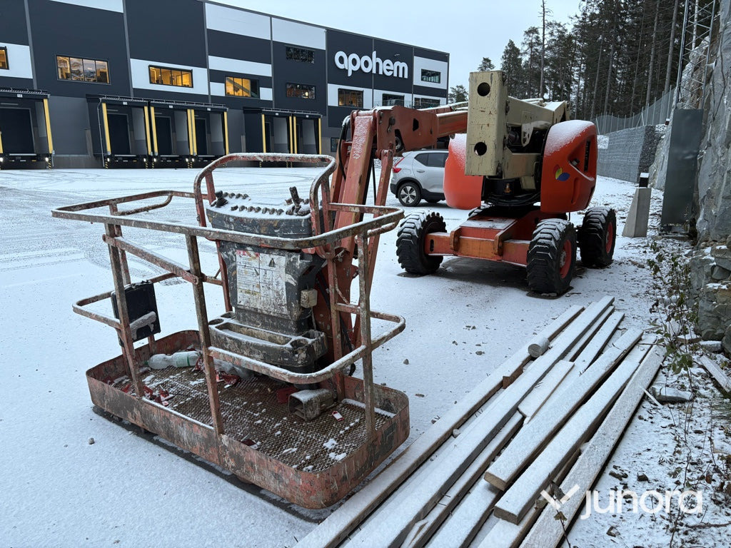 Bomlift - JLG OAJ - Plataforma articulada: foto 1 Bomlift - JLG OAJ - Plataforma articulada: foto 1