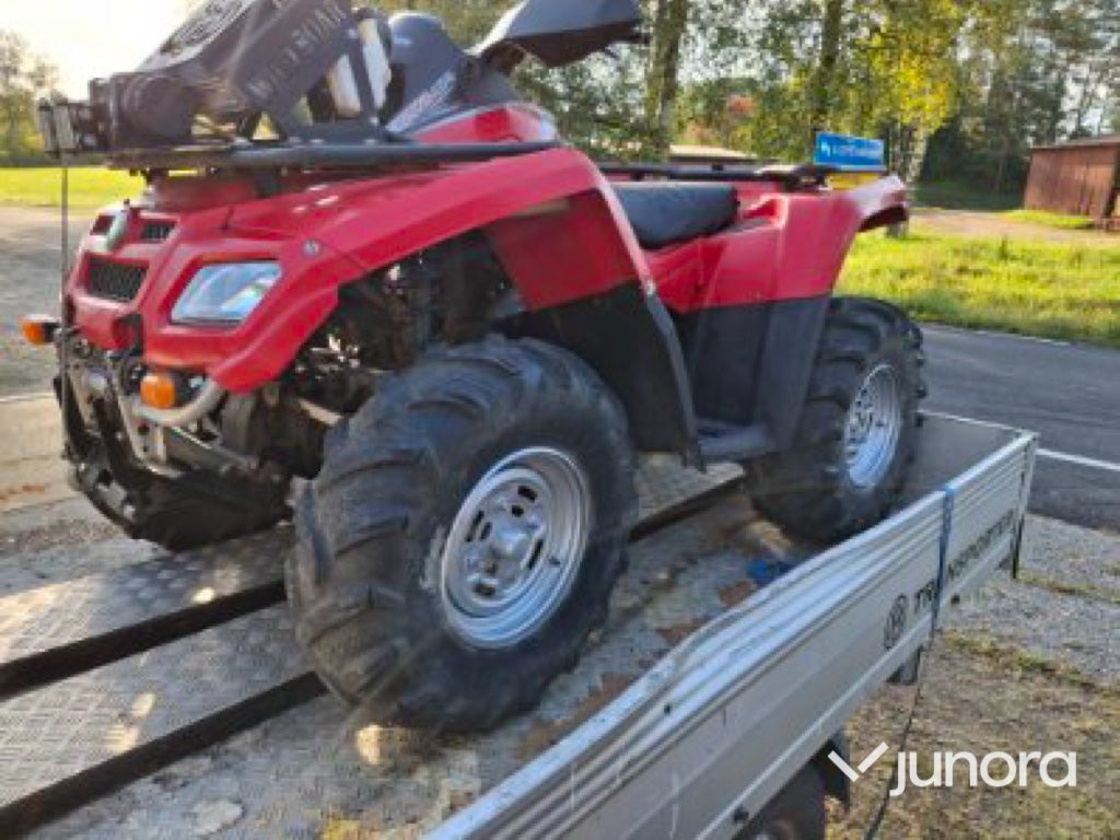 Can-Am Outlander 650 V-Twin (2006) - Quadriciclo: foto 1 Can-Am Outlander 650 V-Twin (2006) - Quadriciclo: foto 1