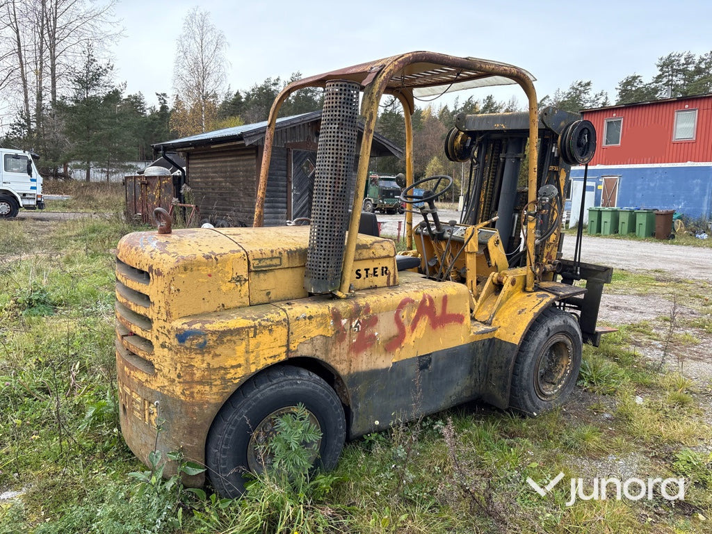 Gaffeltruck - Hyster, H60 - Empilhadeira a diesel: foto 5 Gaffeltruck - Hyster, H60 - Empilhadeira a diesel: foto 5