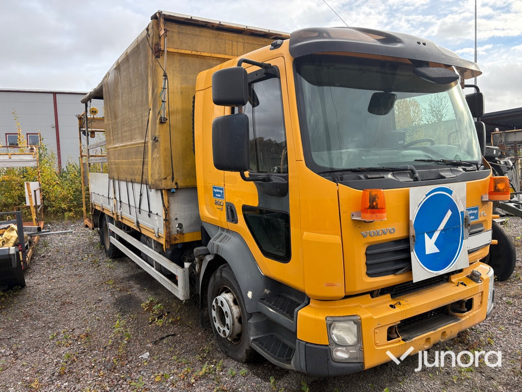 Lastbil - Volvo FLL 240-280 HP 42R - Caminhão com lona, Veículo municipal/ Especial: foto 3 Lastbil - Volvo FLL 240-280 HP 42R - Caminhão com lona, Veículo municipal/ Especial: foto 3