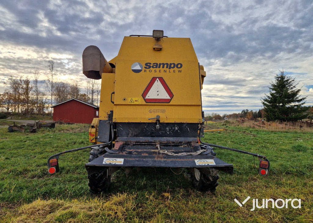 Skördetröska - Sampo Rosenlew, 2075 - Ceifeira debulhadora: foto 4 Skördetröska - Sampo Rosenlew, 2075 - Ceifeira debulhadora: foto 4