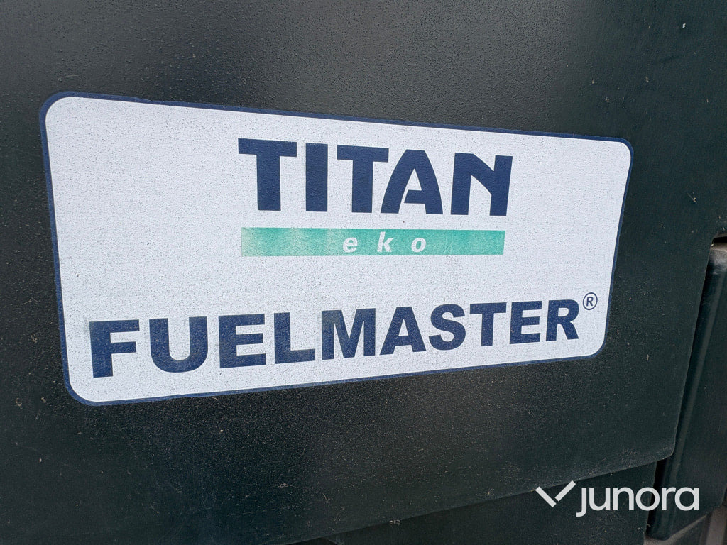 Titan Eco Fuelmaster - Depósito de armazenamento: foto 3 Titan Eco Fuelmaster - Depósito de armazenamento: foto 3