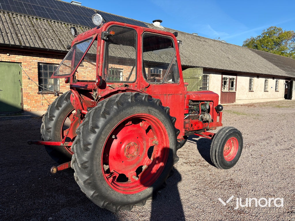Traktor - Bolinder Munktell BM Volvo 400 Buster - Trator: foto 5 Traktor - Bolinder Munktell BM Volvo 400 Buster - Trator: foto 5
