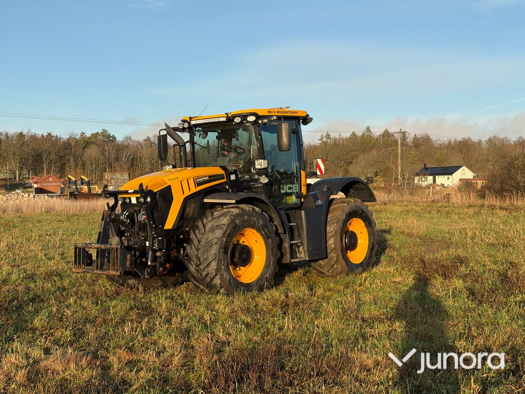 Traktor – JCB Fastrac 4220 Nordic Edition - Trator: foto 2 Traktor – JCB Fastrac 4220 Nordic Edition - Trator: foto 2