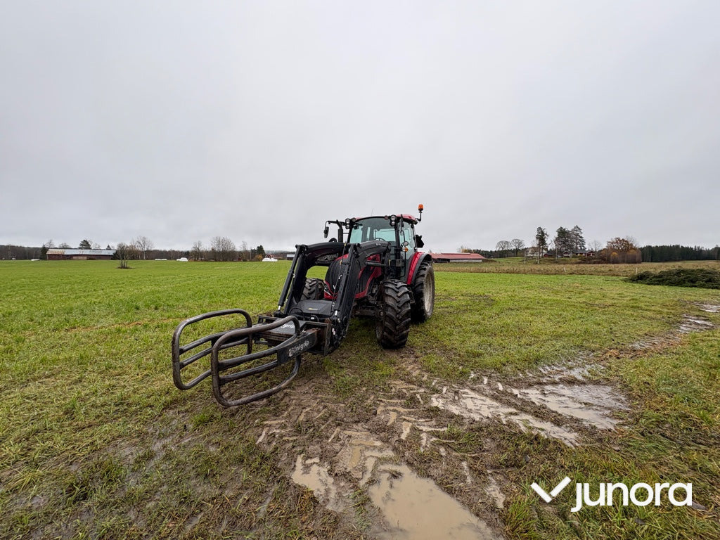 Traktor - Valtra A115 - Trator: foto 2 Traktor - Valtra A115 - Trator: foto 2