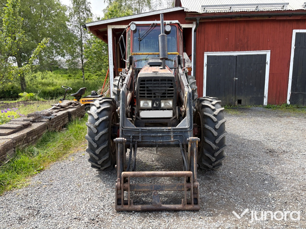 Valmet 604 med Trima lastare - Trator: foto 2 Valmet 604 med Trima lastare - Trator: foto 2