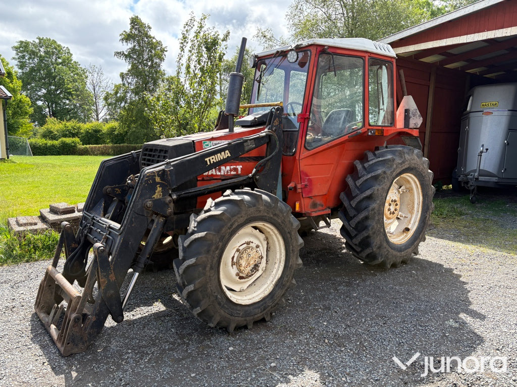 Valmet 604 med Trima lastare - Trator: foto 1 Valmet 604 med Trima lastare - Trator: foto 1