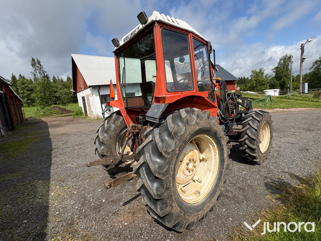 Valmet 604 med Trima lastare - Trator: foto 5 Valmet 604 med Trima lastare - Trator: foto 5