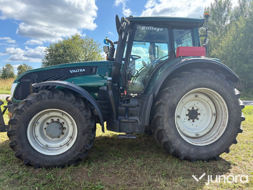 Valtra T203 - Trator: foto 4 Valtra T203 - Trator: foto 4