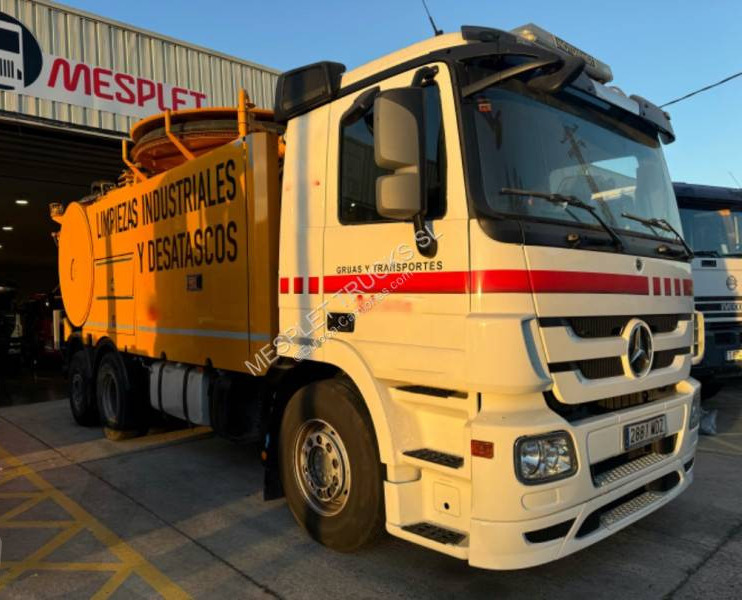 Mercedes Actros 2544 - Caminhão limpa fossa: foto 2 Mercedes Actros 2544 - Caminhão limpa fossa: foto 2