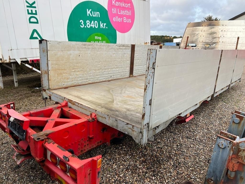 6300 mm - plads til bagmonteret kran - Carroçaria de caixa aberta: foto 3 6300 mm - plads til bagmonteret kran - Carroçaria de caixa aberta: foto 3