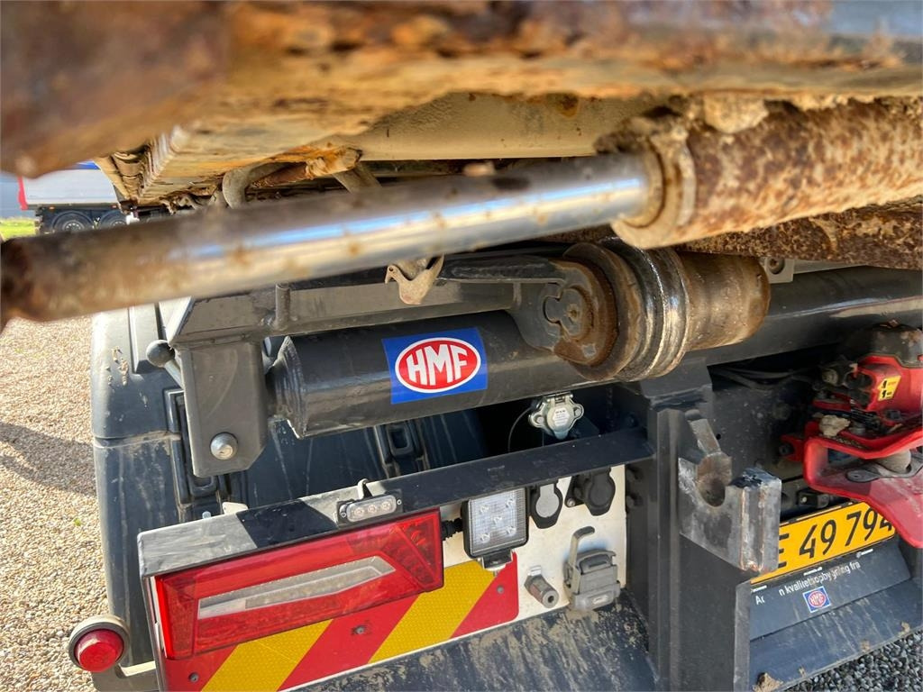 HMF 6650 mm - 2 delt - aut bagsmæk - Carroçaria para furgões: foto 4 HMF 6650 mm - 2 delt - aut bagsmæk - Carroçaria para furgões: foto 4