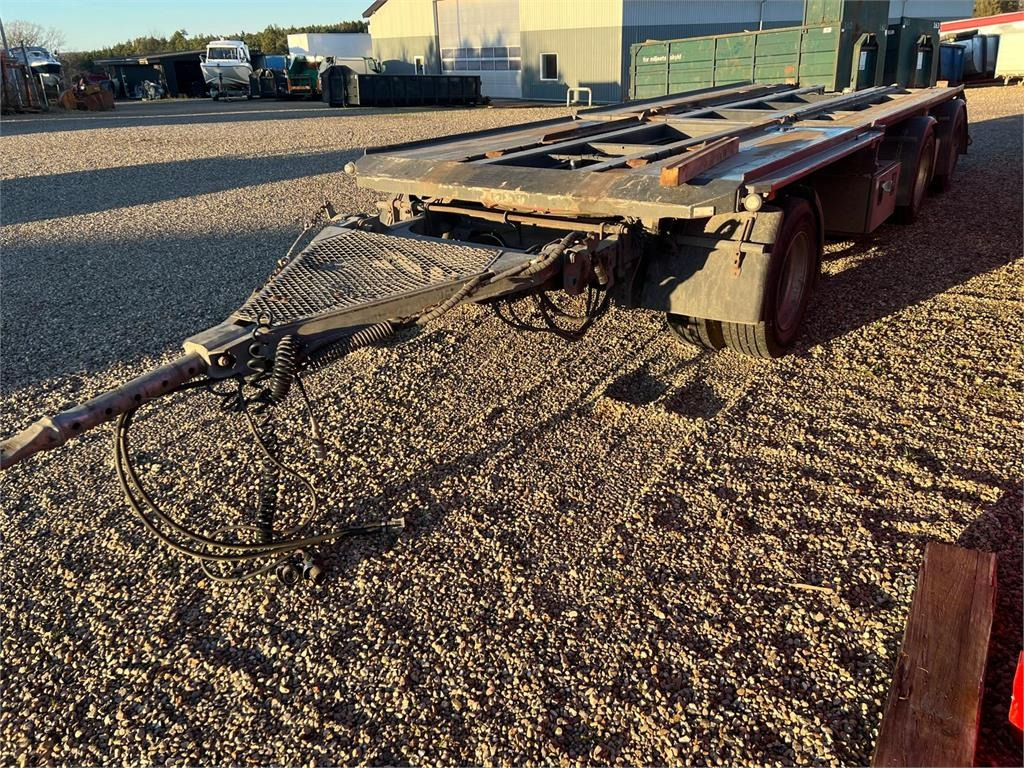 MTDK AO370 - 7,0 - 7,5 mtr. container - Reboque transportador de contêineres/ Caixa móvel: foto 5 MTDK AO370 - 7,0 - 7,5 mtr. container - Reboque transportador de contêineres/ Caixa móvel: foto 5