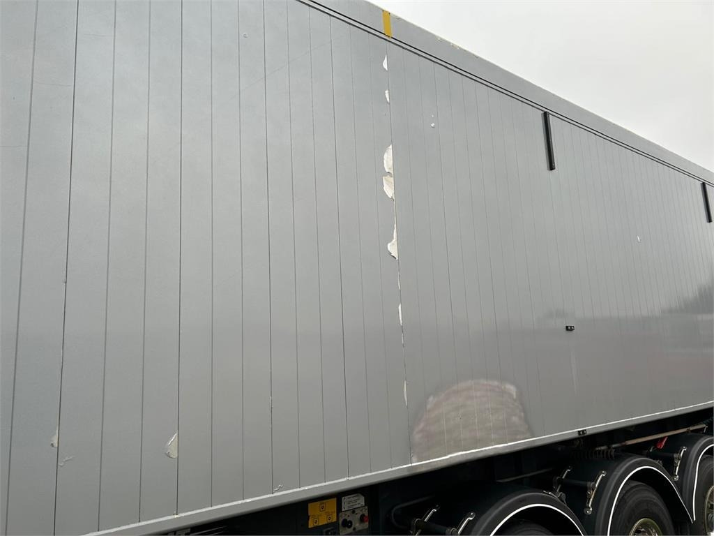 Semireboque basculante MTDK TK400 - 60m3 alu kasse: foto 15