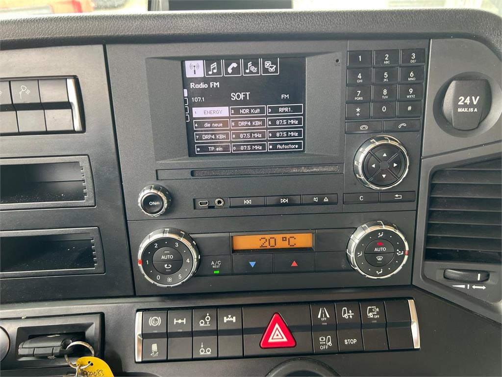 Caminhão frigorífico Mercedes-Benz Actros 2530 L 6x2*4: foto 11