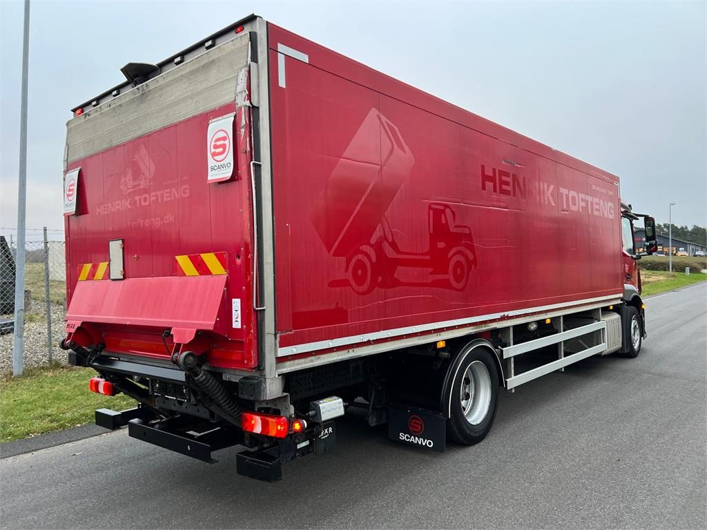 Mercedes-Benz Antos 1827 LnR  - Caminhão furgão: foto 2 Mercedes-Benz Antos 1827 LnR  - Caminhão furgão: foto 2