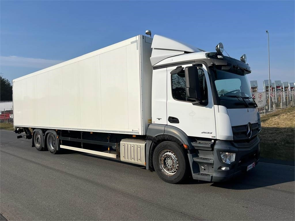 Mercedes-Benz Antos 2533 L - Caminhão furgão: foto 2 Mercedes-Benz Antos 2533 L - Caminhão furgão: foto 2