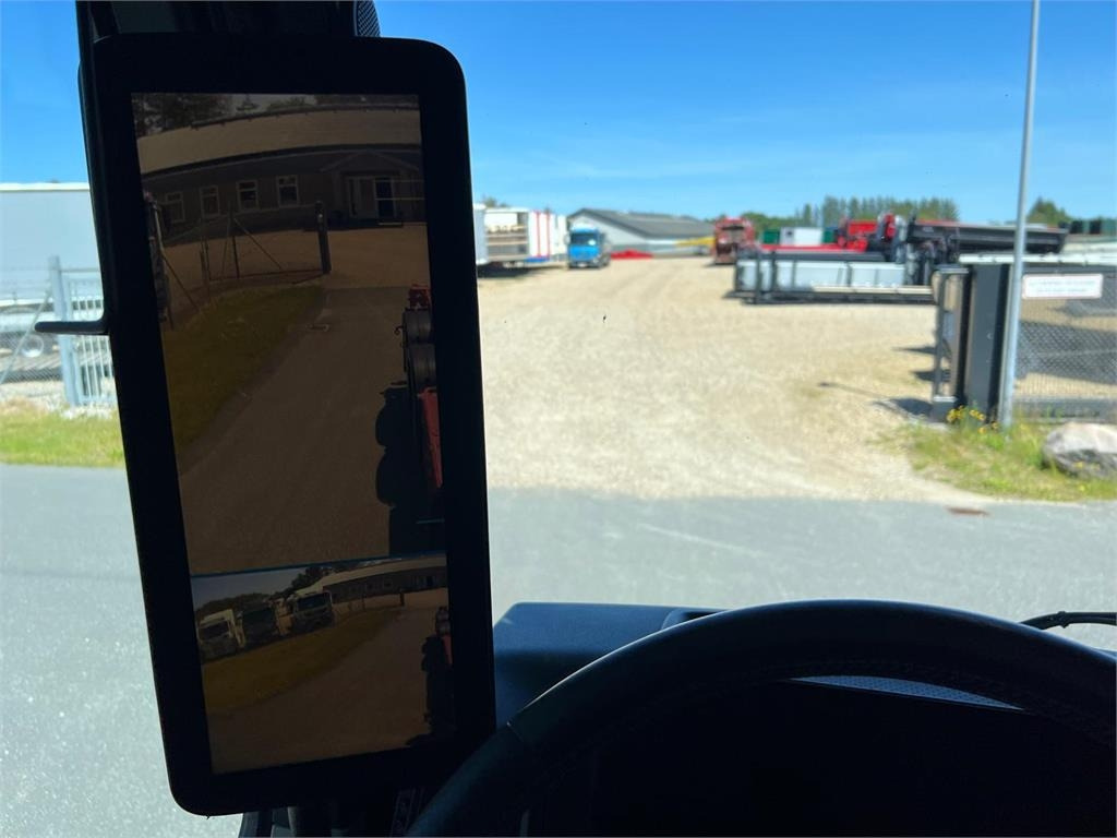 Mercedes-Benz Antos 2545 - HMF 1520K-RCkran - Caminhão multibenne: foto 5 Mercedes-Benz Antos 2545 - HMF 1520K-RCkran - Caminhão multibenne: foto 5