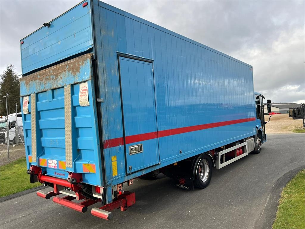 Mercedes-Benz Econic 1827 L  - Caminhão furgão: foto 5 Mercedes-Benz Econic 1827 L  - Caminhão furgão: foto 5