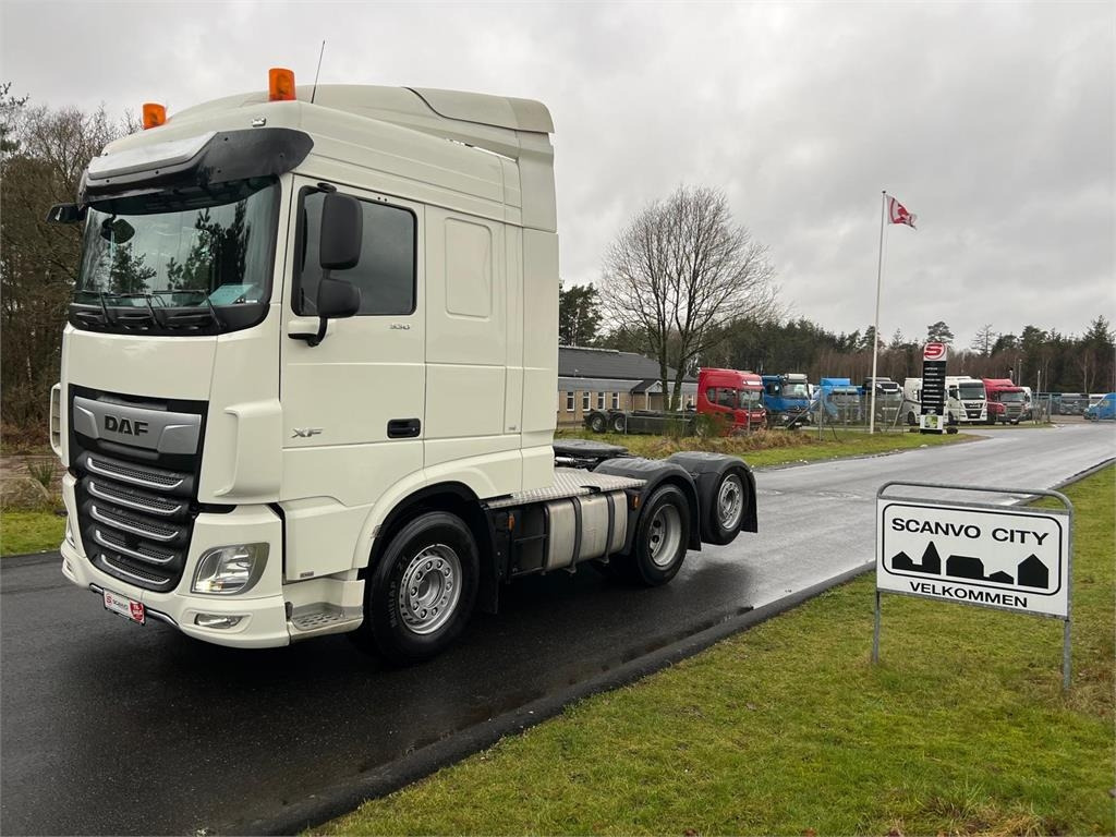DAF XF 530 6x2 FTR - Tractor: foto 2 DAF XF 530 6x2 FTR - Tractor: foto 2